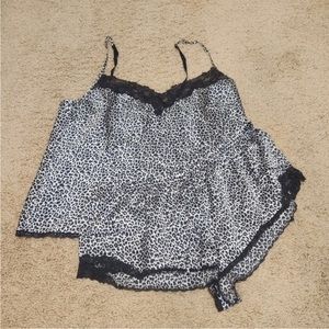 Victoria's Secret 2pc Sexy Pajamas Leopard Print Silky Lacy Surprise
